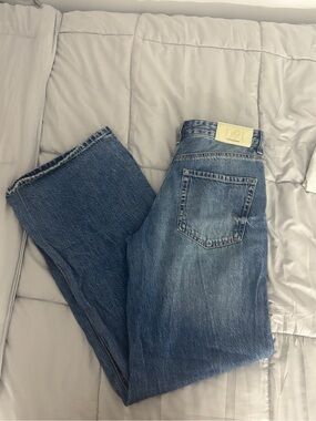 stradivarius Women's Straight-Leg Blue Denim Jeans